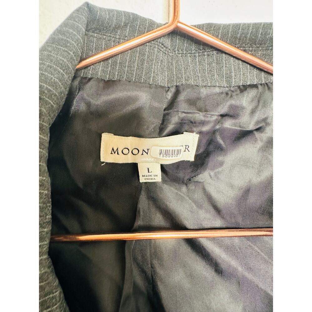 MOON RIVER Gray Pinstripe Double Layered Front Button Blazer Jacket sz Medium - Picture 7 of 16